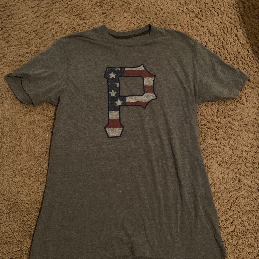 Mens Pirates shirt